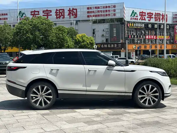 Land Rover Range Rover Velar 2017