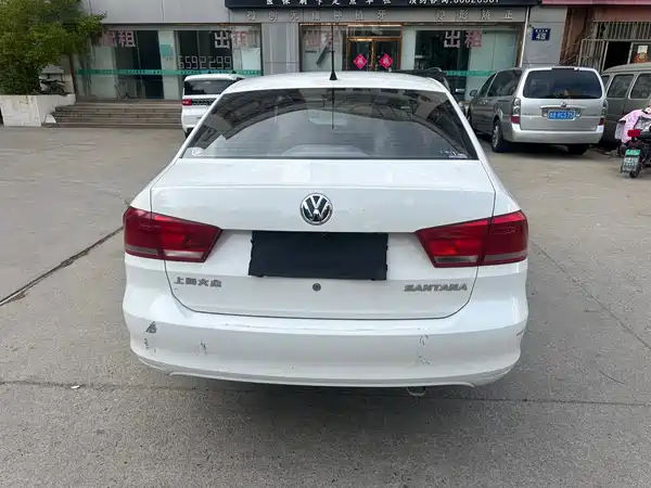 Volkswagen Santana 2015