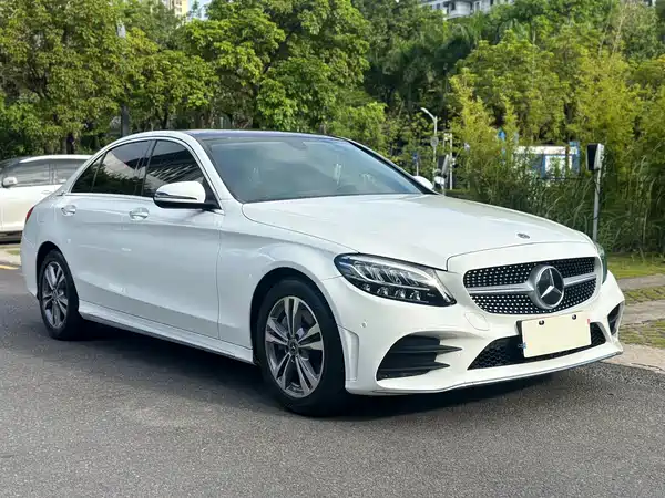 Mercedes-Benz C-Class 2020
