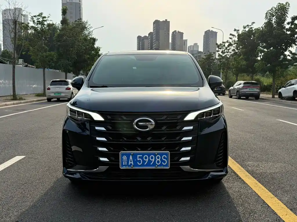 GAC Trumpchi M6 2022 — фото 2
