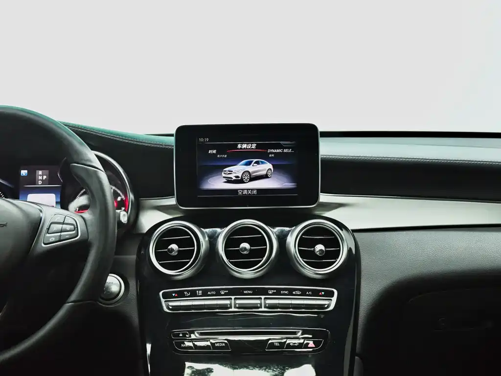 Mercedes-Benz GLC Coupe 2019 — фото 12