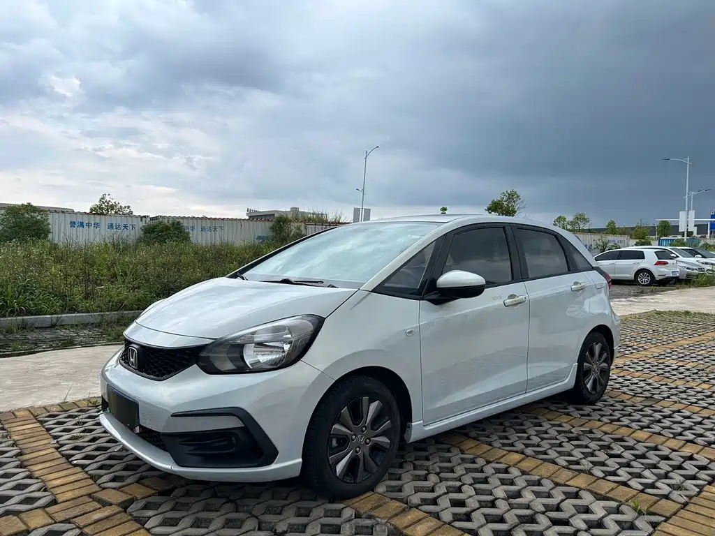 Honda Fit 2021 — фото 1