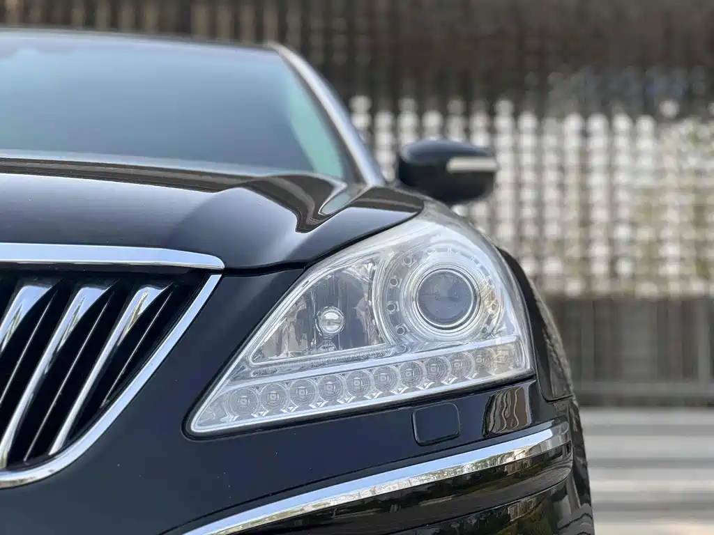 Hyundai Equus 2012 — фото 3