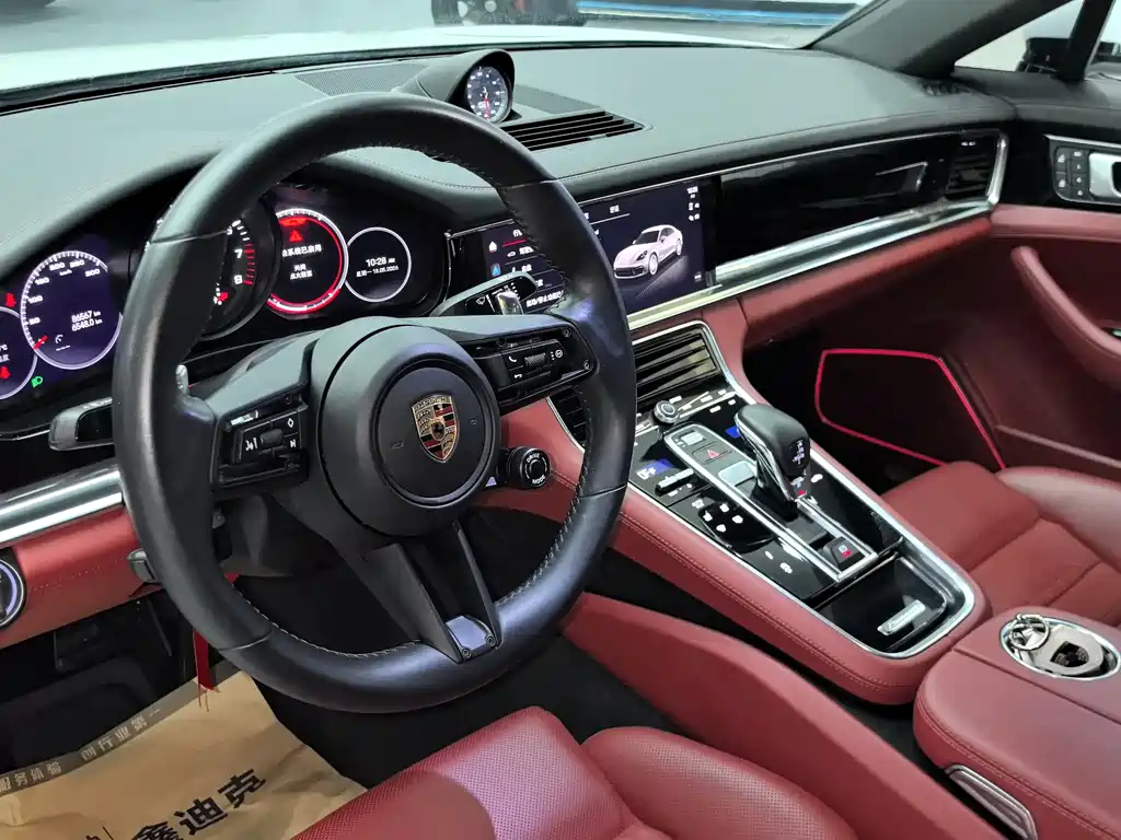 Porsche Panamera 2022 — фото 10