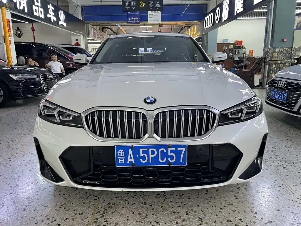 BMW 3 Series 2023