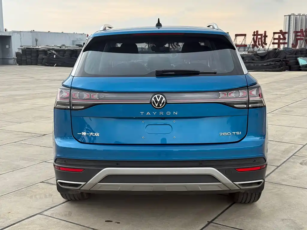 Volkswagen GTE PHEV 2022 — фото 4