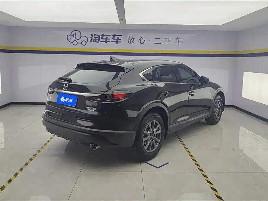 Mazda CX-4 2021