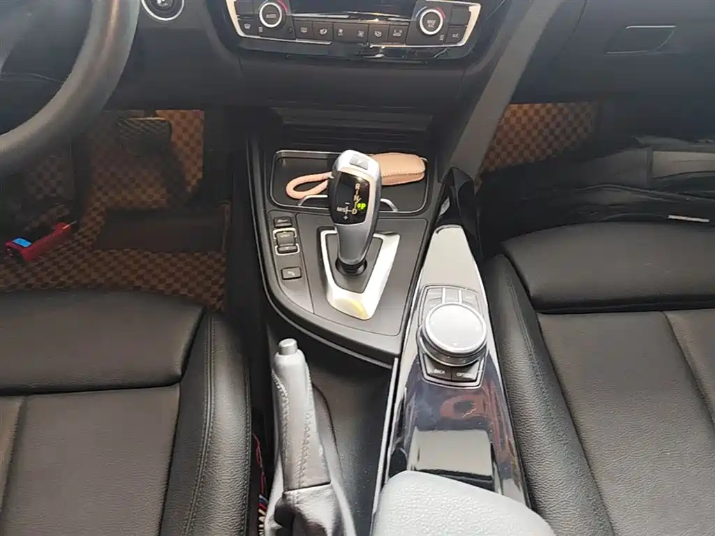 BMW 3 Series GT 2020 — фото 14