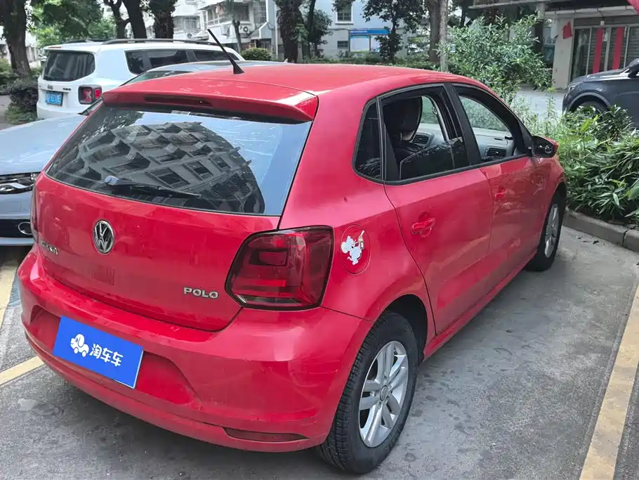 Volkswagen Polo 2016