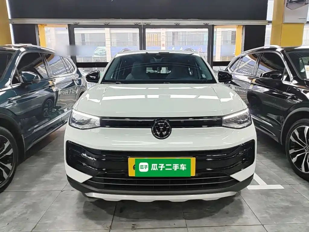 Volkswagen Tharu 2025