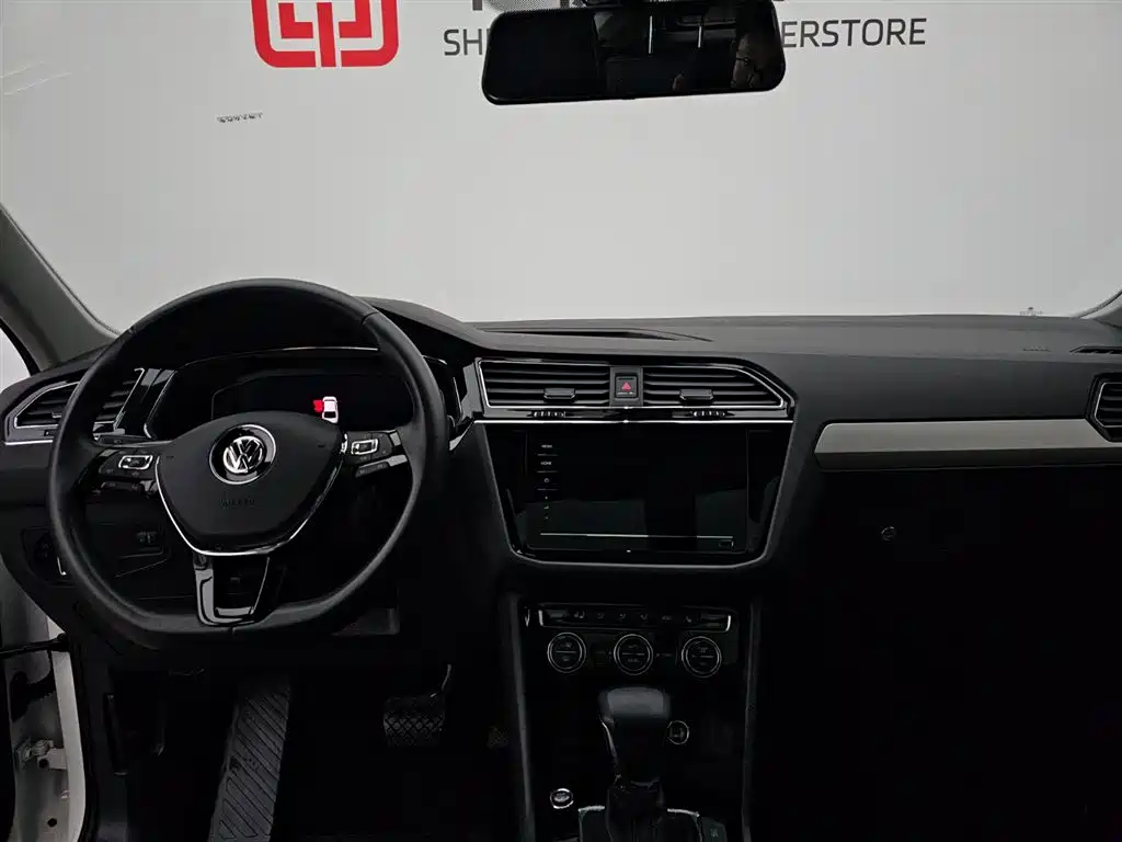 Volkswagen Tiguan L 2020 — фото 14