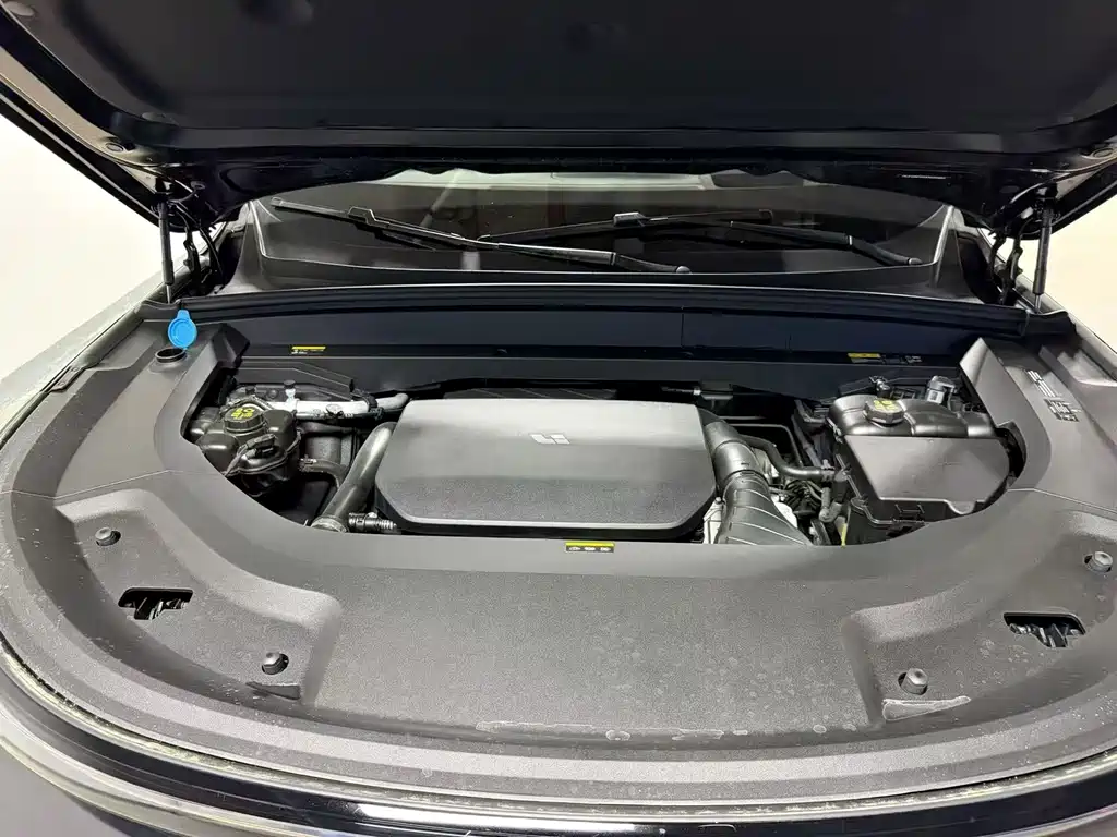 Li Auto Li L9 2024 — фото 8