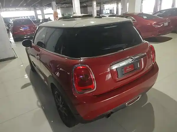 MINI 2016