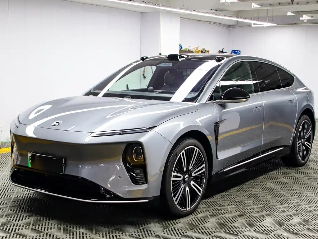 NIO ET9 2025