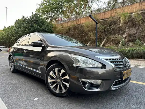 Nissan Teana 2014