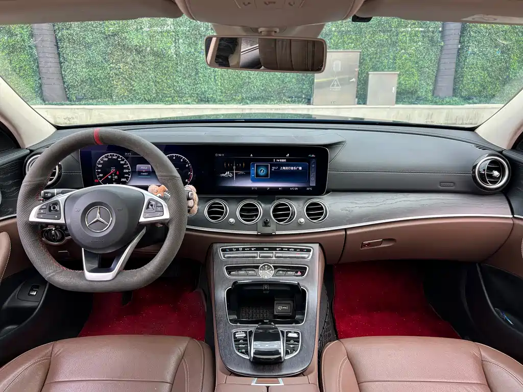 Mercedes-Benz E-Class 2018 — фото 17