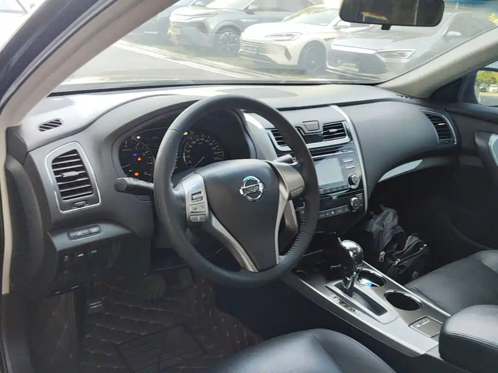 Nissan Teana 2016 — фото 10