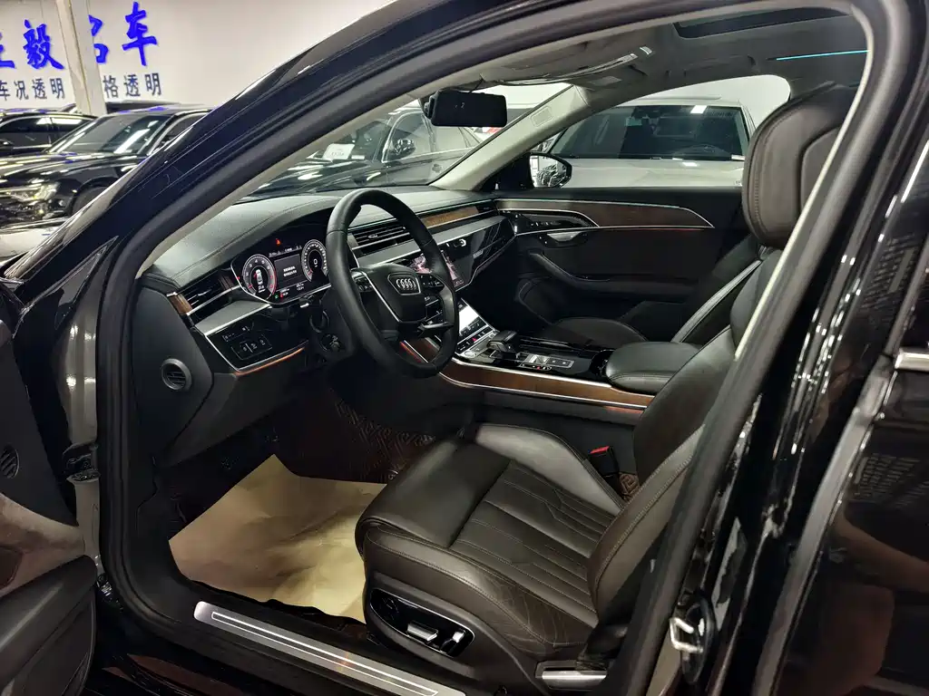 Audi A8 2019