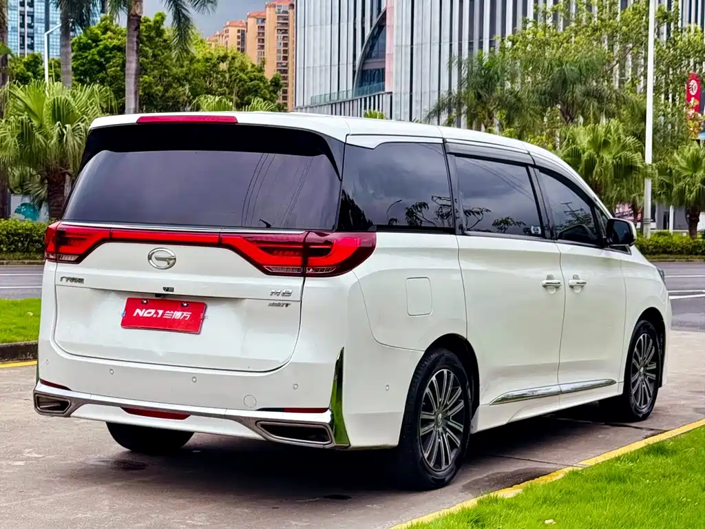 GAC Trumpchi M8 2021 — фото 10