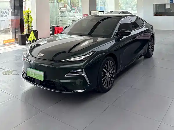 Geely Galaxy Starshine 8 2025