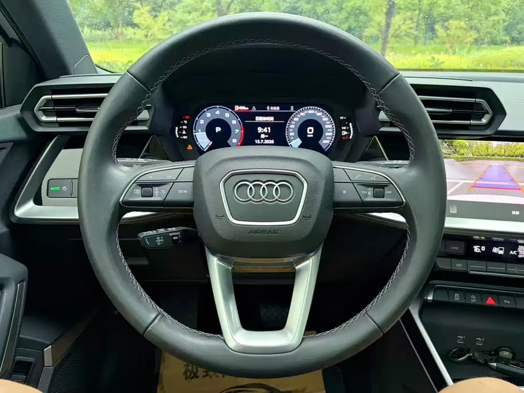 Audi A3 2025 — фото 13