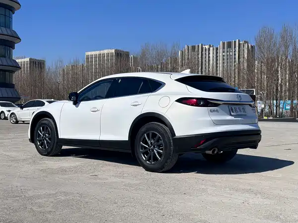 Mazda CX-4 2021