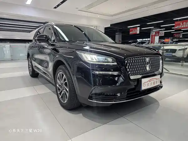 Lincoln Corsair 2022