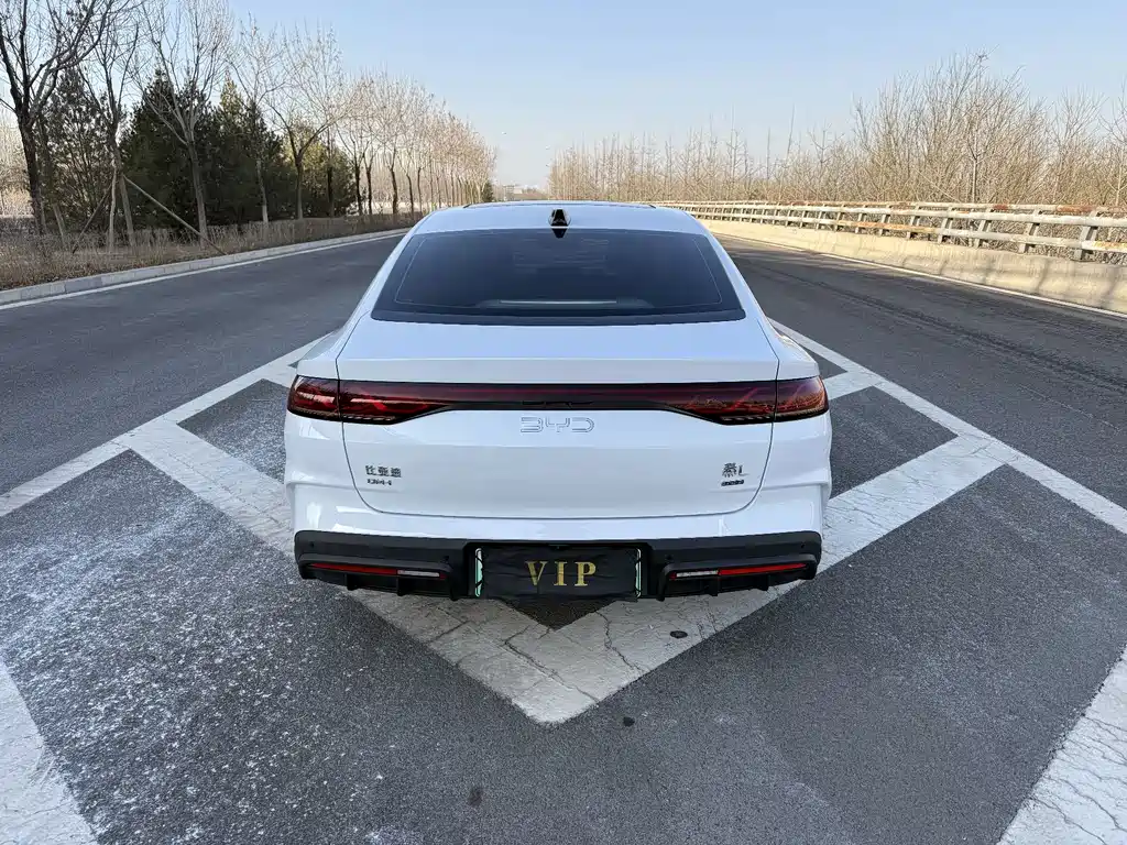 BYD Qin L 2025 — фото 9