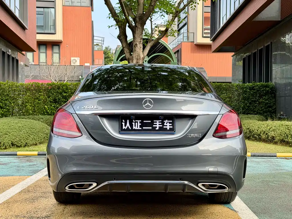 Mercedes-Benz C-Class 2019 — фото 19