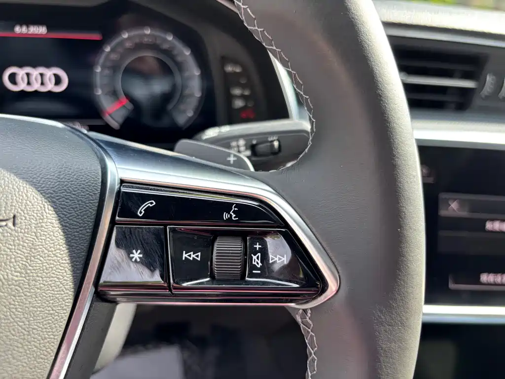 Audi A6L 2021 — фото 15