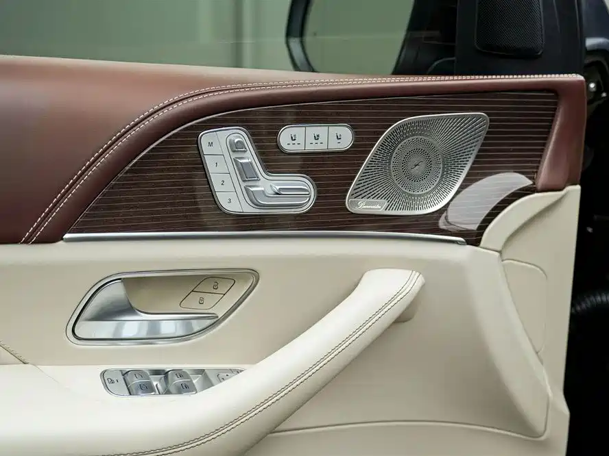 Mercedes-Benz GLS 2022 — фото 18