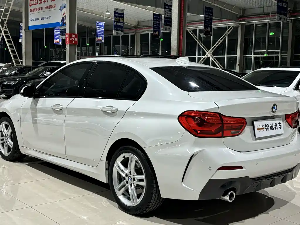 BMW 1 Series 2019