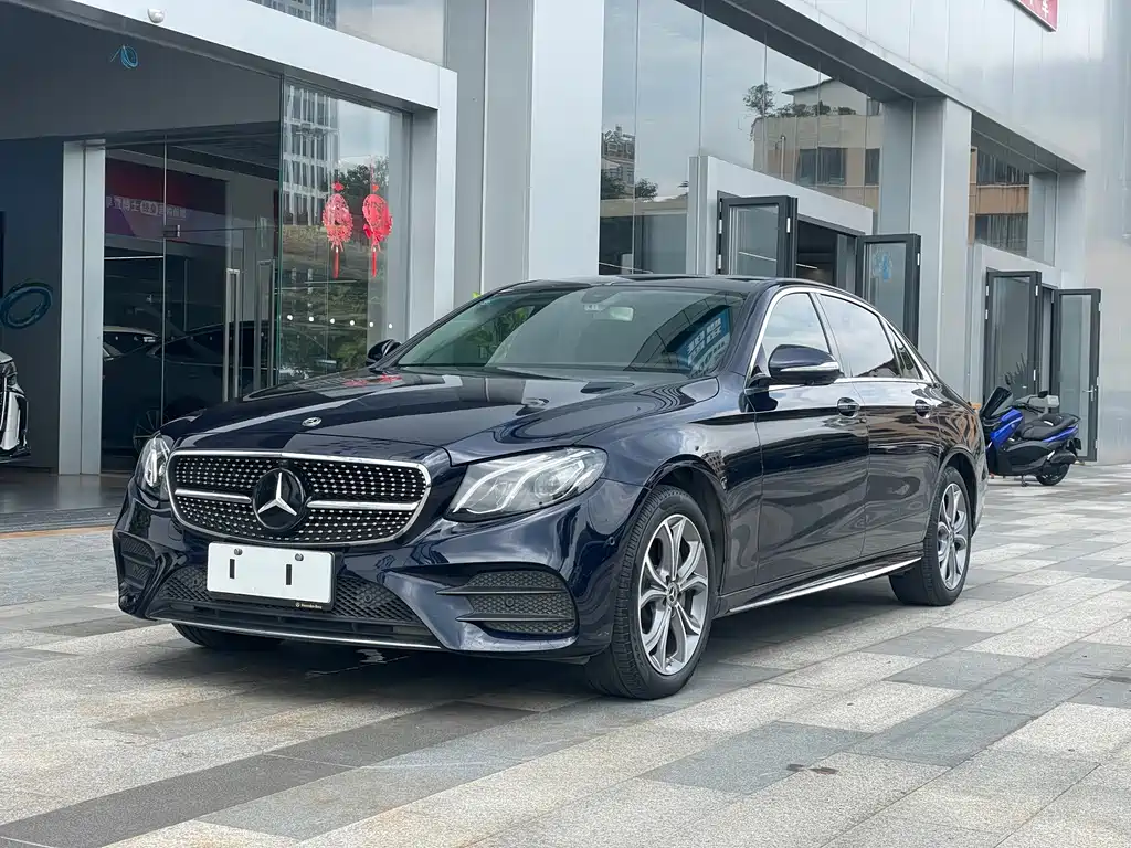 Mercedes-Benz E-Class 2020 — фото 13