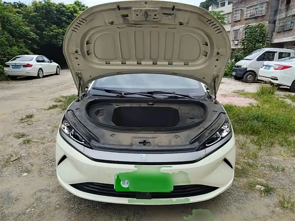 BYD Qin L 2025 — фото 20