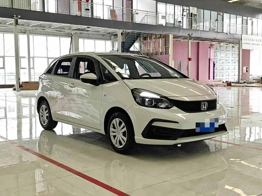 Honda Fit 2023 — фото 3