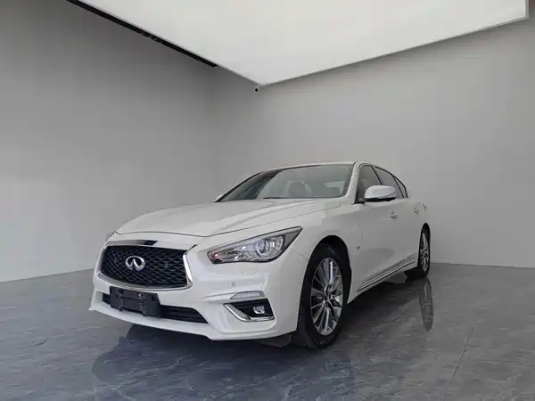 Infiniti Q50L 2018