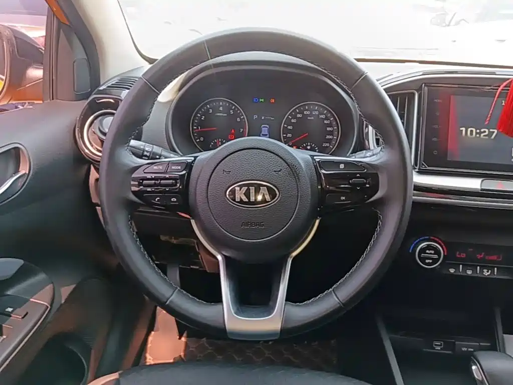 Kia KX1 2019 — фото 11