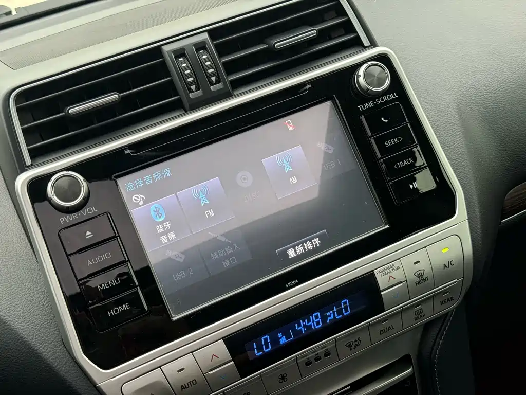 Toyota Prado 2019 — фото 10