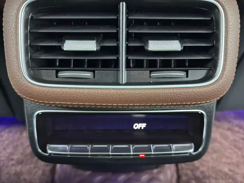 Mercedes-Benz GLS 2024