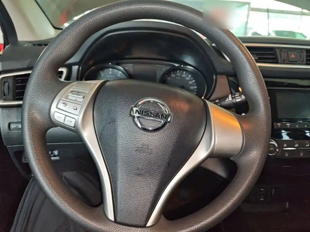 Nissan Qashqai 2017 — фото 11