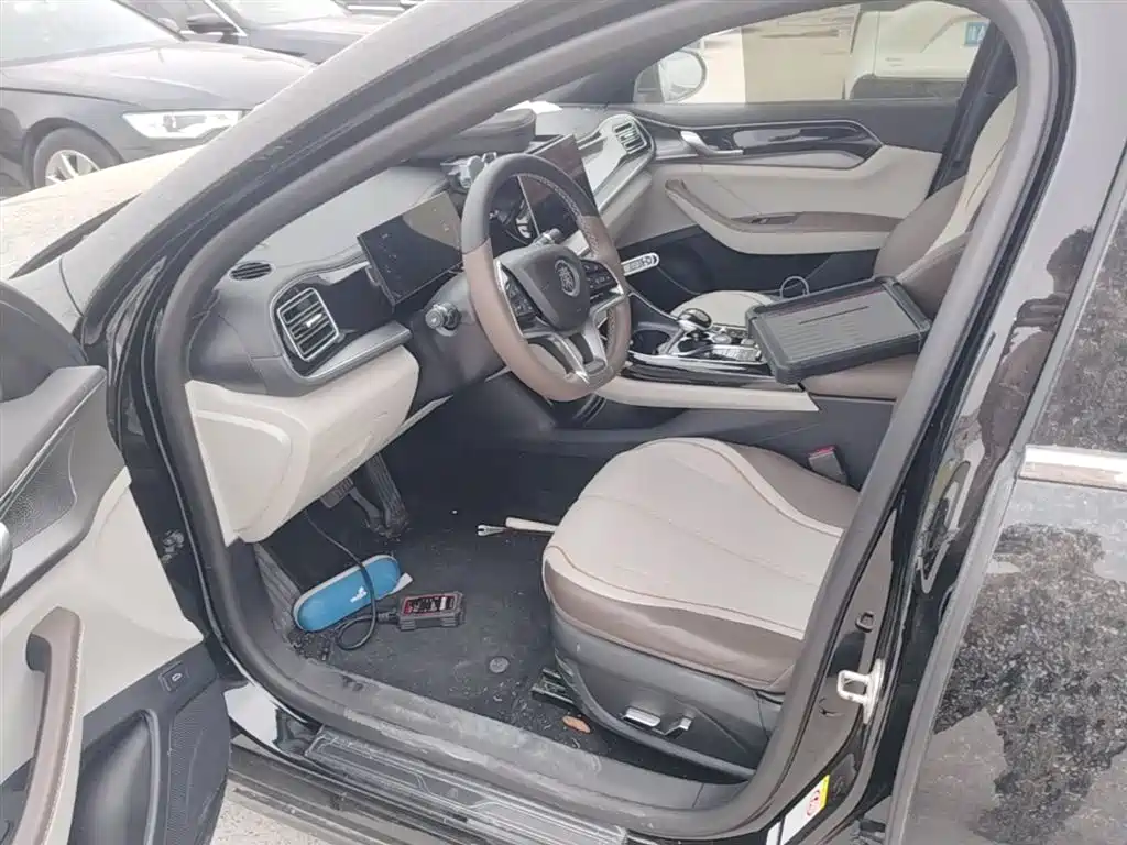 BYD Qin PLUS 2024 — фото 15