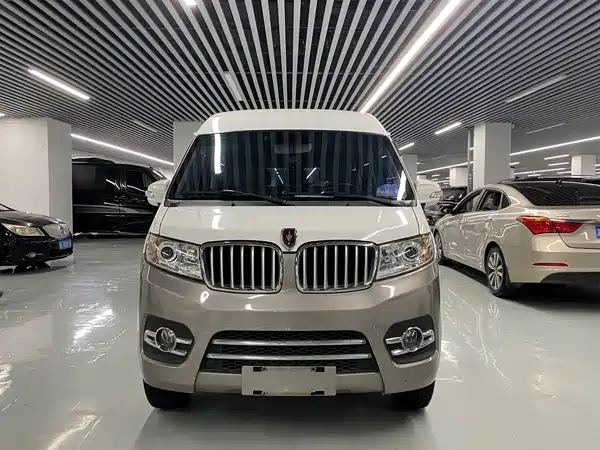 Jinbei New Hiace X30L 2019