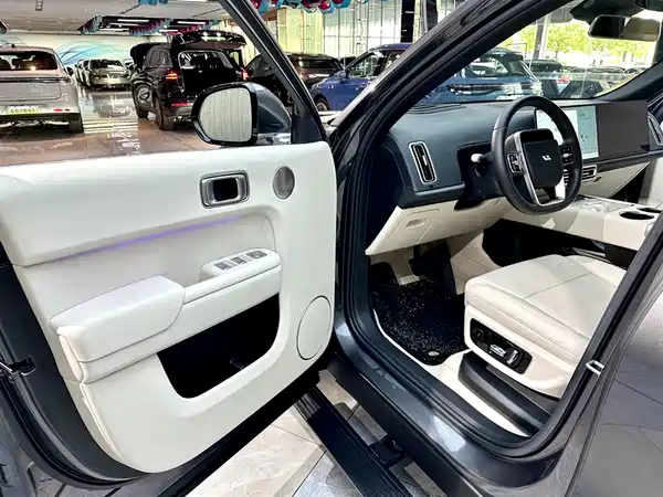 Li Auto L9 2024