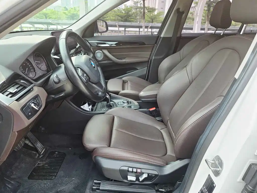 BMW X1 2021