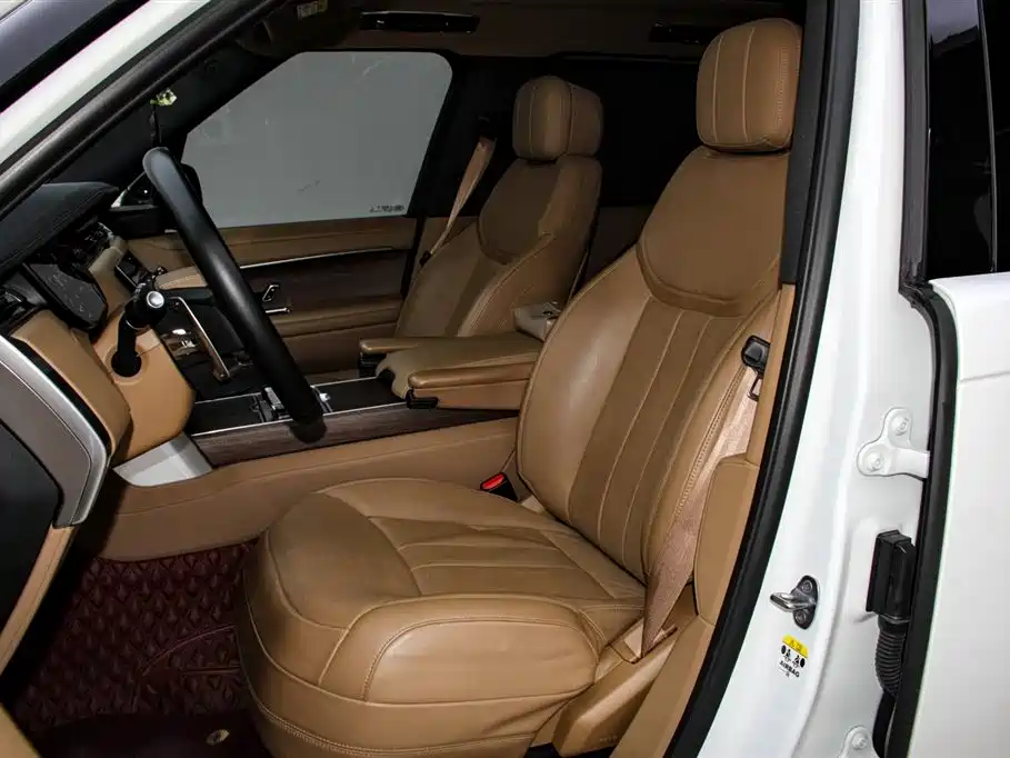 Land Rover Range Rover 2023 — фото 15