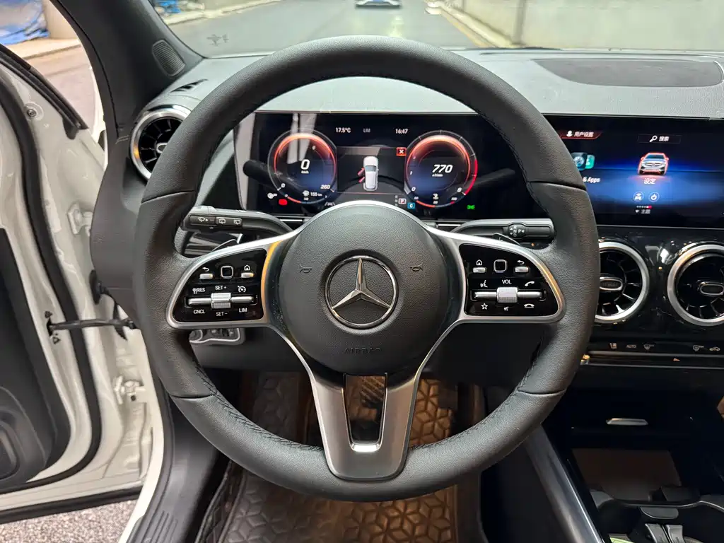 Mercedes-Benz GLA 2022 — фото 9