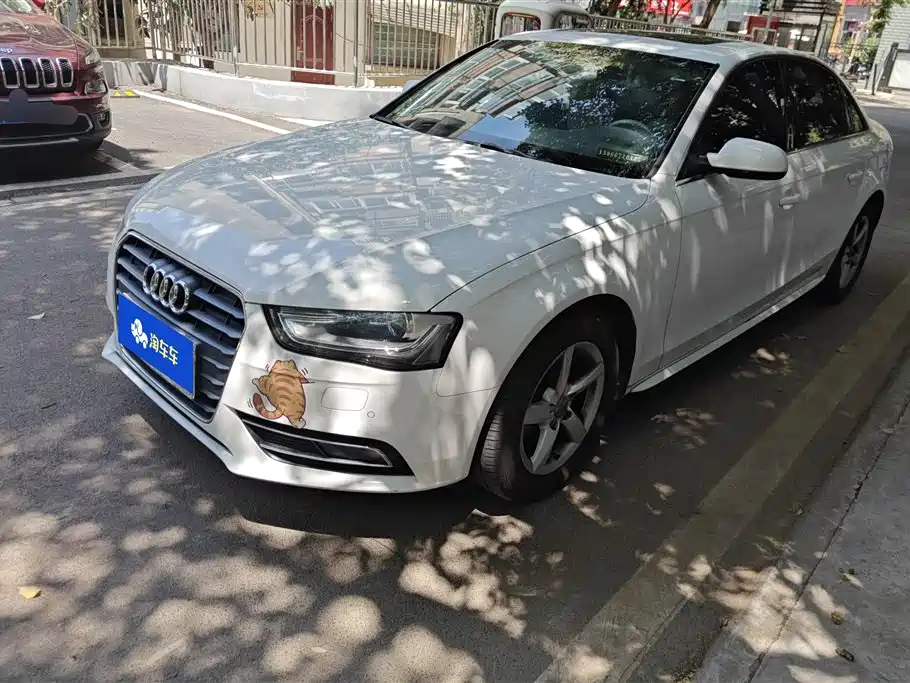 Audi A4L 2014