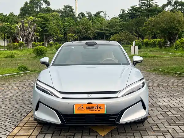 BYD Han L 2025