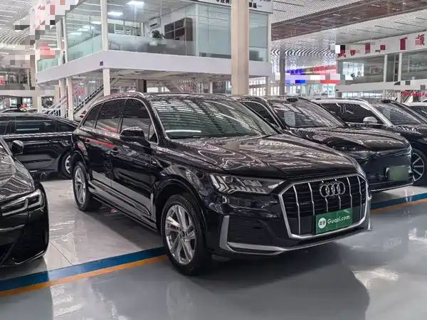 Audi Q7 2021