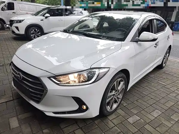 Hyundai Celesta 2018
